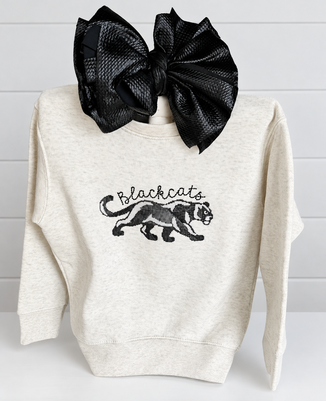 Crossstitch blackcat toddler crewneck